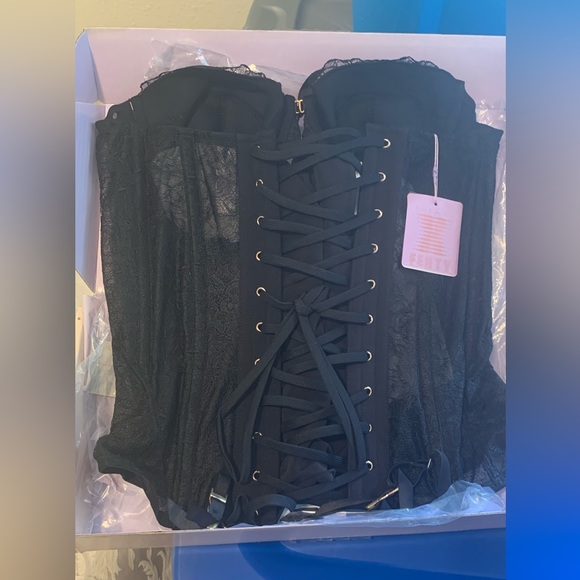 •the original• SAVAGE X FENTY Black Corset• - Picture 10 of 16